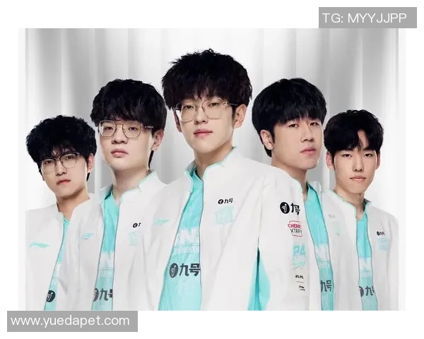 LNG战队在冠军杯积分榜中以99分稳居第一，展现强大实力和竞争力